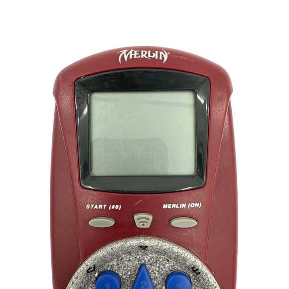 Hasbro Merlin The 10th Quest Handheld Electronic Game 1995 Tested Works No Box - Picture 2 of 9